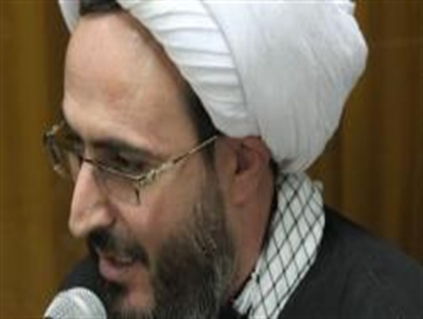 انتقاد شدید امام جمعه مشکین از عزل و نصب های بی حساب