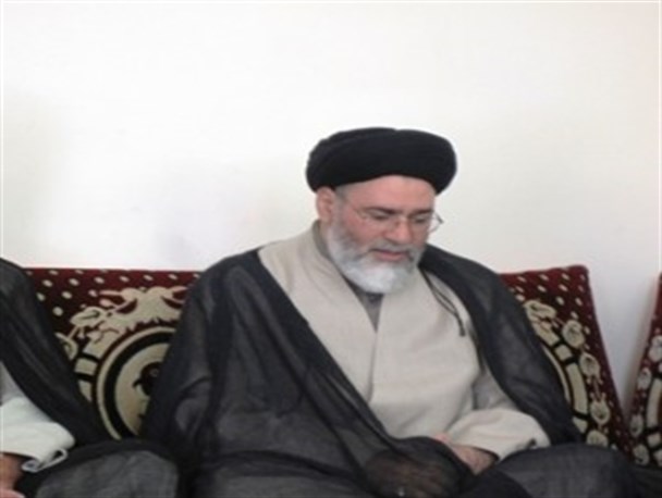 دانشجو باید در مسائل سیاسی با بصیرت باشد