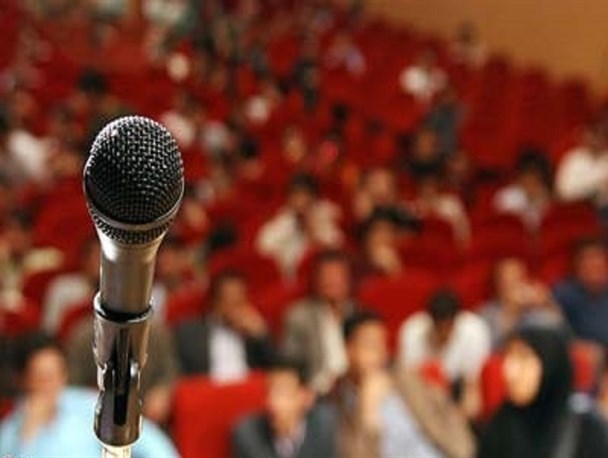 سخنرانی عضو حزب منحله در دانشگاه اراک علی رغم مخالفت نماینده ولی فقیه و نماینده ملت