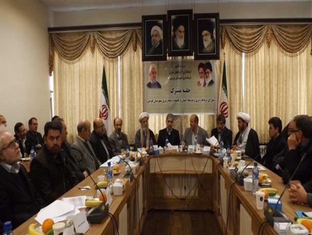 نشست مشترک شورای برنامه ریزی و توسعه استان وکمیته برنامه ریزی شهرستان هریس برگزار شد