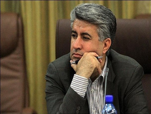 نماینده حامی اصلاحات، دکتری نداشت