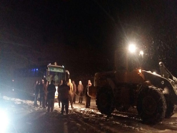 نجات مسافران در راه مانده سردشتی از کولاک شدید
