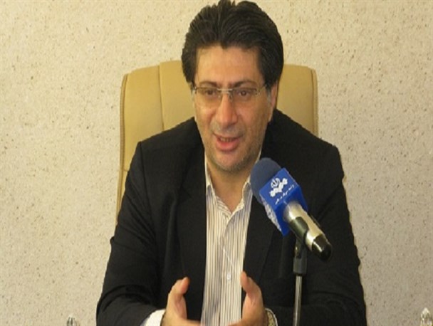 درمان به موقع عامل مهم کنترل بیماری ایدز در جامعه است /وجود 100 هزار فرد مبتلا به ویروس ایدز ناشناس در کشور