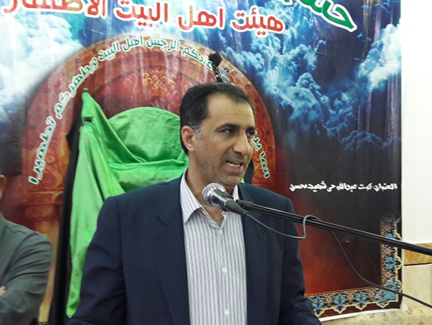 دولت ها تا به حال یک تصمیم و عملکرد صادقانه در برابر انتقال آب از خوزستان نشان نداده ند/تمدید تحریم ها نشان دهنده ماهیت و ذات آمریکاست