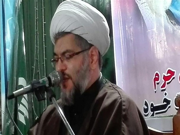 لازمه مقابله با انحرافات در جریان دانشجویی حرکت درمسیرولایت است