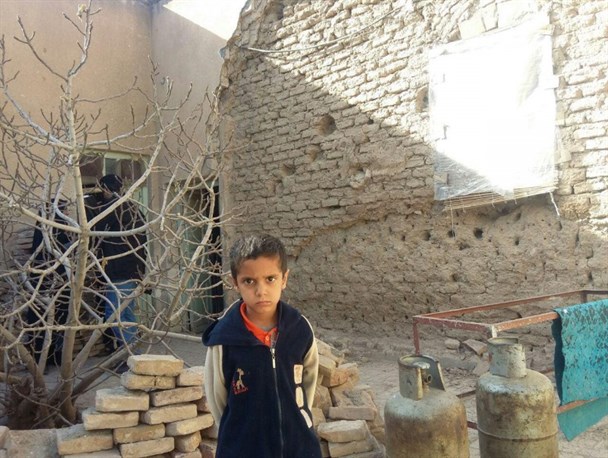 نبود امنیت در دل شهر بیرجند با بلاتکلیفی طرح فرزان/ خانه هایی که با سگ نگهبانی می‌شود+ تصویر
