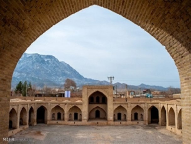 آثار تاریخی در استان البرز باعث ایجاد هویت می شود/ همه ی افراد حقیقی و دستگاه ها در شناساندن اماکن تاریخی وظیفه دارند