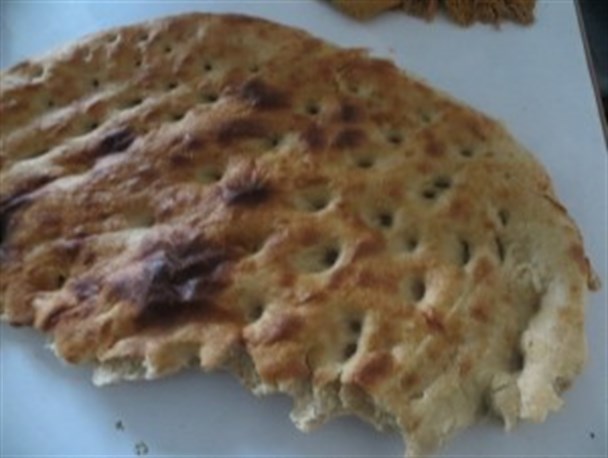 نانوایی که نان 1000 تومانی با 500 گرم خمیر تولید می کند