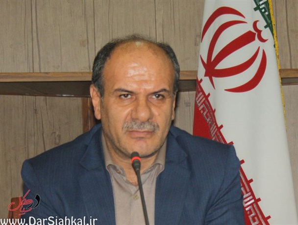 انتقاد فرماندار سیاهکل از برگزاری مراسم بی کیفیت در دهه مبارک فجر+تصاویر