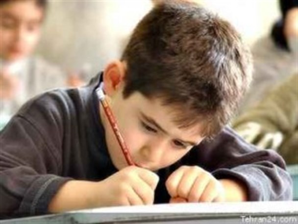 مسئولان، دانش آموزان را نیز دریابید