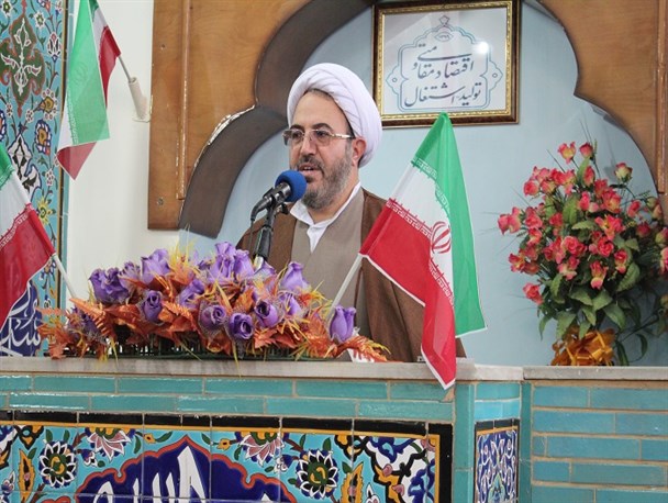 مردم ایران در مقابل اغتشاشگران ساکت نمی مانند / استکبار جهانی سعی در نا امن کردن ایران دارد