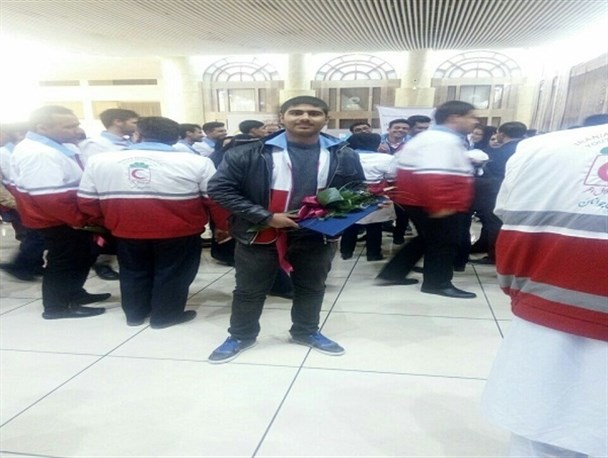 دانش آموز سیستانی مقام برتر مجتمع دانش آموزی هلال احمر را کسب کرد