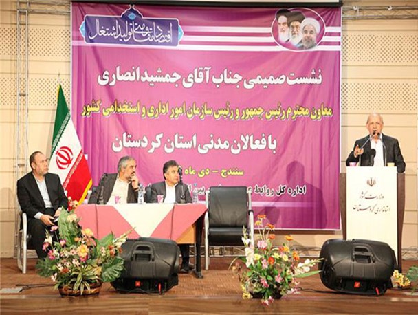 اذعان معاون رئیس جمهور به پشت کردن روحانی به ستادهای انتخاباتی/انصاری: نیروى کار تحصیلکرده نیاز نداریم/معترضین را اقناع کنیم