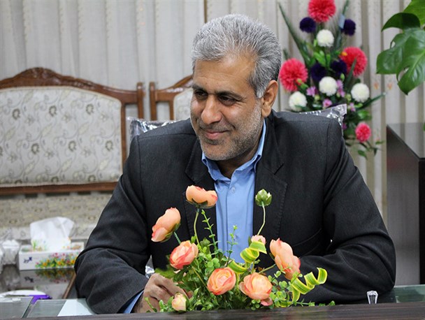 کلنگ زنی پارک بانوان شهر سرخس در دهه فجر امسال/ بازنشستگان شهرداری تجلیل می شوند