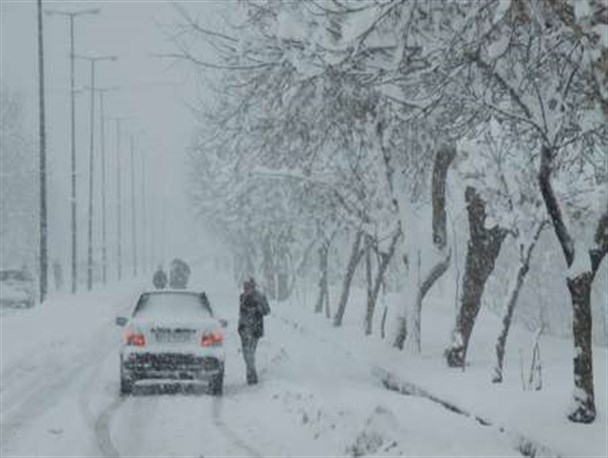 آماده‌باش دستگاه‌های خدمات‌رسان برای مدیریت بحران برف در همدان