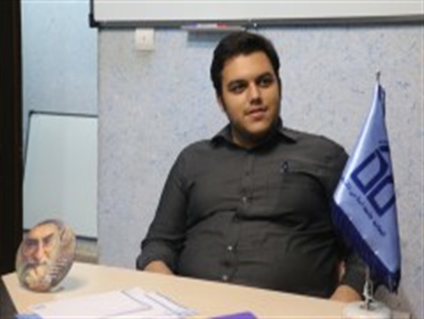 دولت نباید اجازه دهد مسولانش به شهدا توهین کنند/ فرماندار تکاب باید استعفا دهد