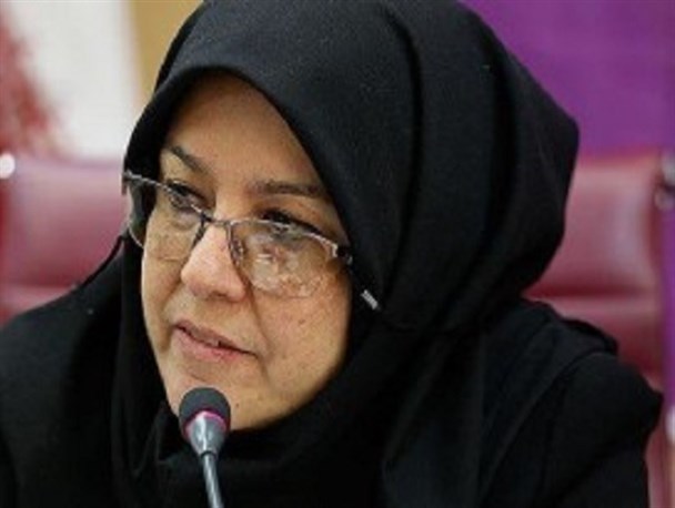 زن به عنوان انسان باید در جامعه مسئولیت بپذیرد