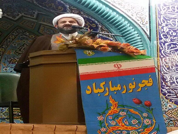 کسی که تقوای لازم را ندارد، لایق و شایسته مجلس نیستند