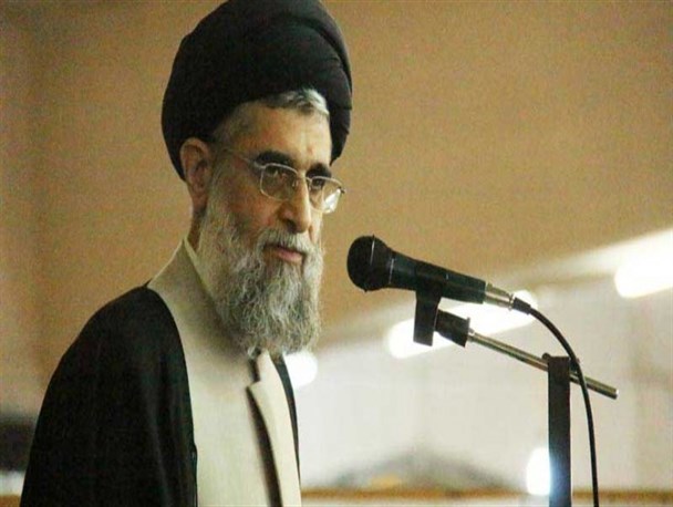 سر دادن شعار الله اکبر در شب ۲۲ بهمن نباید کمرنگ شود