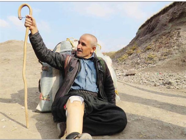 کولبری سعادت مرزنشینان است نه سعادت استانداری!