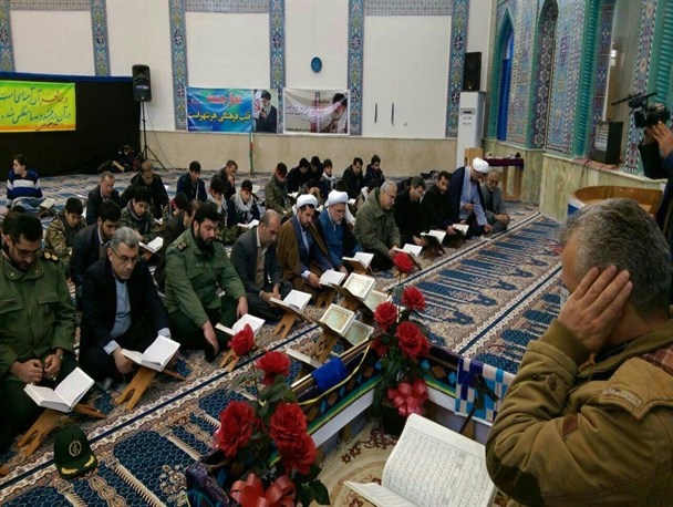 برگزاری محفل انس با قرآن  در رضوانشهر+تصاویر