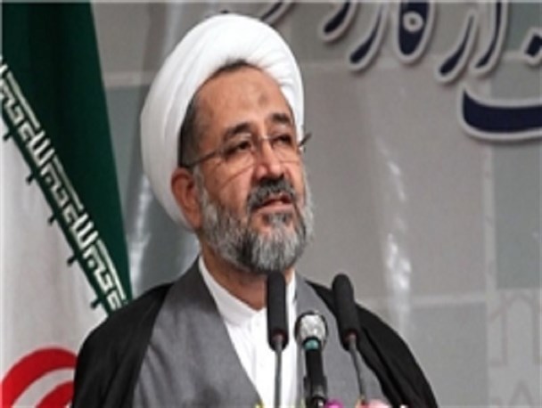 امام خمینی مستضعفین جهان را از خفتگی در آورد/ فروپاشی آمریکا در حال اتفاق افتادن است