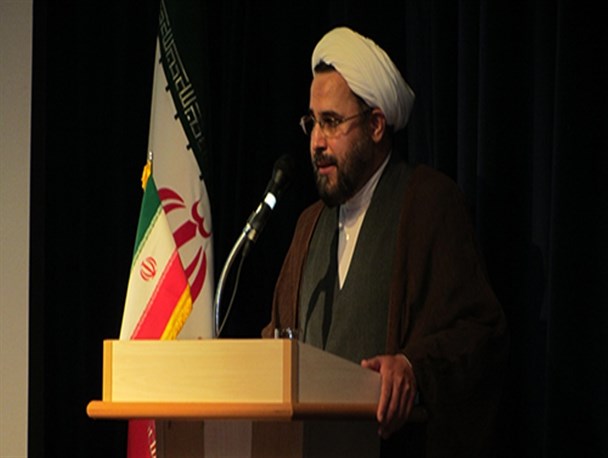 قدرت نمایی برخی صاحبان حِرَف و صنایع محدود شود