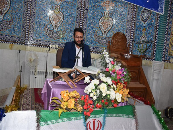 تصاویر/ حضور قاری ممتاز بین المللی در محفل قرآنی احمد آباد اردکان