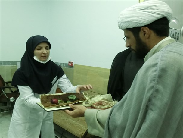 دیدار و تقدیر روحانیون حوزه علمیه تایباد از پرستاران