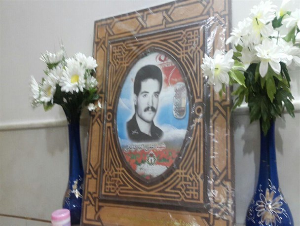 دیدار جمعی از مسئولان با خانواده شهید"علی اکبر کرمانی"+ عکس