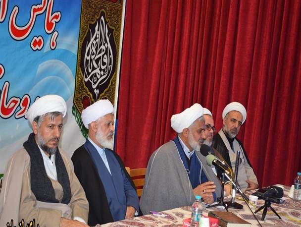 همایش ائمه جمعه و جماعات شهرستان لنجان+ تصاویر