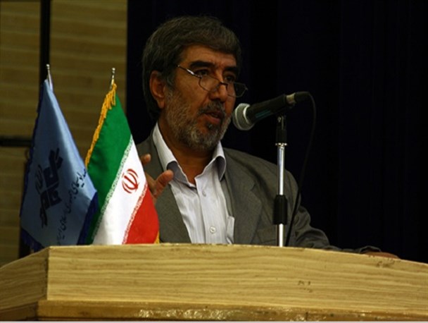 همدلی و همگامی در اقتصادمقاومتی شاهد نیستیم/ تشریح دلایل شکست فتنه در ناآرامی های اخیر