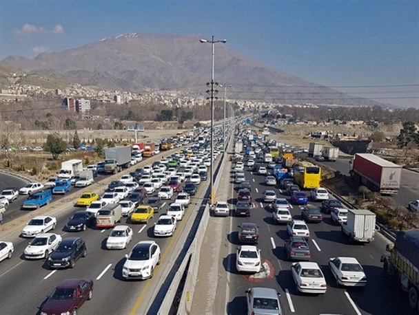 رشد ۵ درصدی تردد در محورهای مواصلاتی کرمانشاه