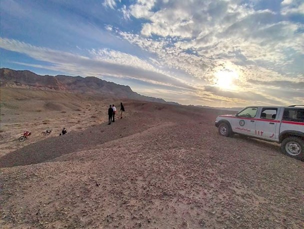 جستجو و نجات افراد مفقود شده در کویر جنوب شرقی بهاباد