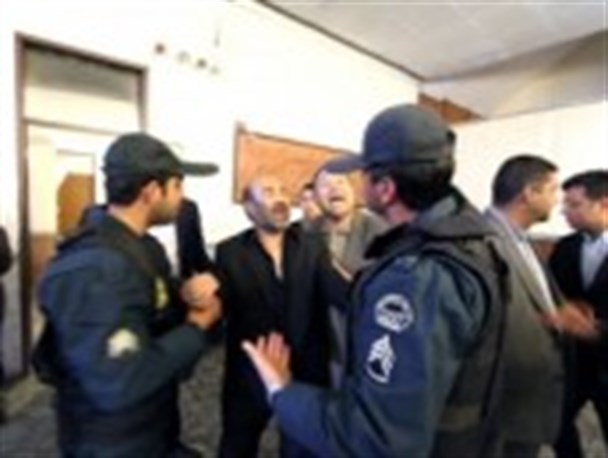 سالمی: فتنه گران باضرب وشتم کردن مارزمندگان نمی توانندعشق وارادت ما به ولایت فقیه ونظام جمهوری اسلامی راکم کنند