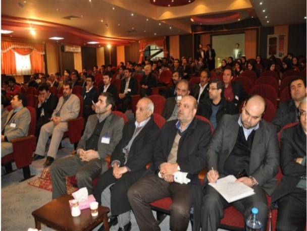 همایش ملی «پژوهش های کاربردی در صنعت دام، طیور و آبزیان» در شبستر برگزار شد