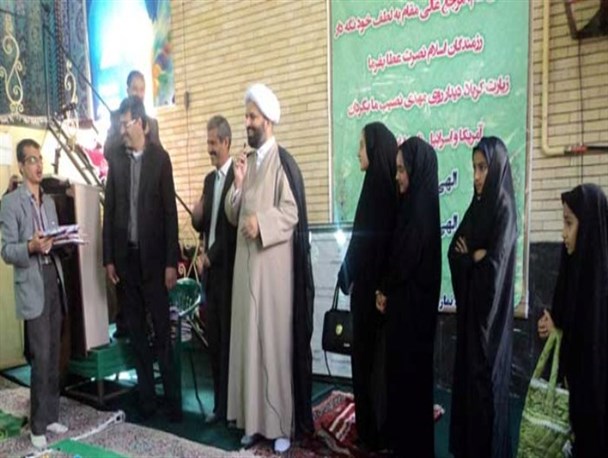 کوچکترین مخترعین رابری موفق به ساخت دستگاه «گلاب گیر کم مصرف» شدند
