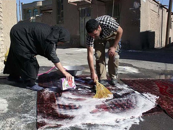 خانه تکانی،دورهمی کوچک برای اعضای خانواده