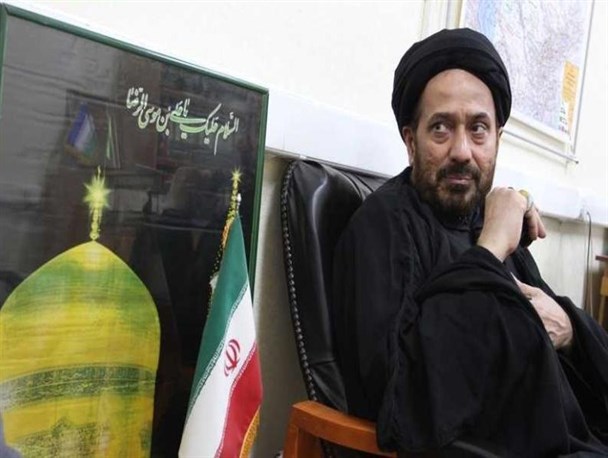 هدف اصلی شیعه انگلیسی از بین بردن اتحاد جهان اسلام است/ وهابیت سالانه با ۱۰ میلیون مبلغ هزاران آمریکایی را منحرف می‌کند
