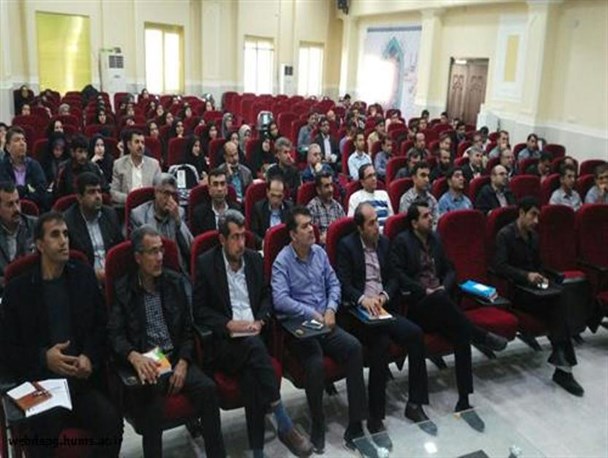 اجرای طرح خودمراقبتی دانش آموزان با استفاده از ظرفیت آموزش همسالان