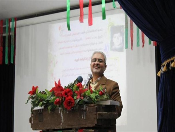 قوام جمهوری اسلامی به حفظ فرهنگ ایثار و شهادت است