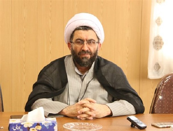 برخی مدیران تا سرمایه گذار را خسته نکنند کاری انجام نمی دهند/ امید به تحقق اقتصاد مقاومتی با چنین مدیرانی امید به جایی نیست