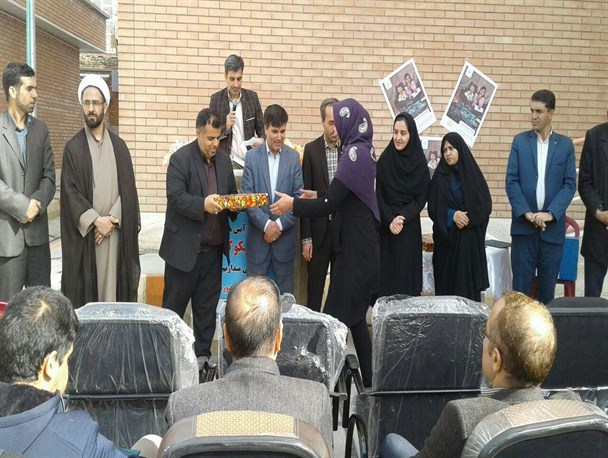 زنگ نیکوکاری در مدارس صحنه نواخته شد+ تصاویر