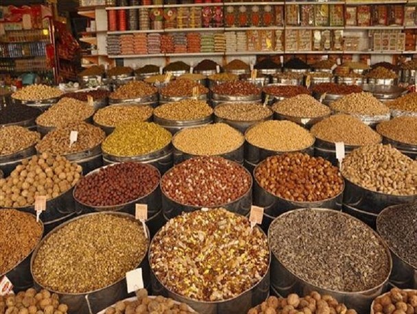 بازار خریدهای شب عید داغ شد/ آجیل‌هایی که به قیمت جان تمام می‌شود