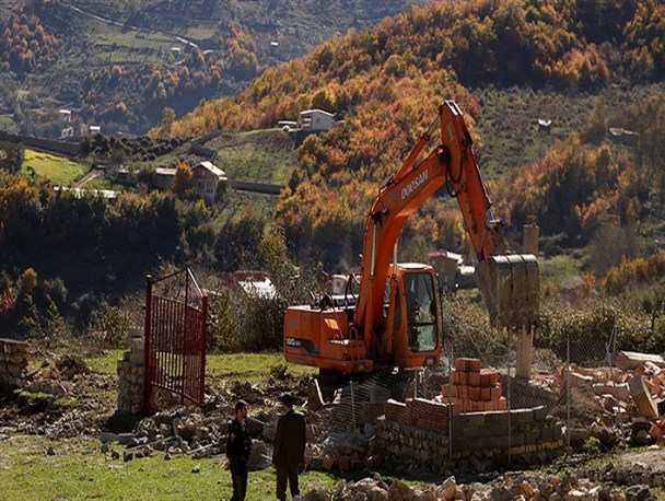نجات نگین گردشگری نگارستان ایران از چنگال زمین‌خواران