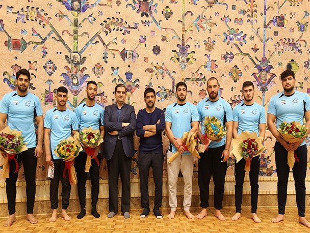 قاضی‌زاده‌هاشمی: کشتی‌گیران سختی‌کشیده و دغدغه‌مند هستند/ چندان از کشتی دور نیستم