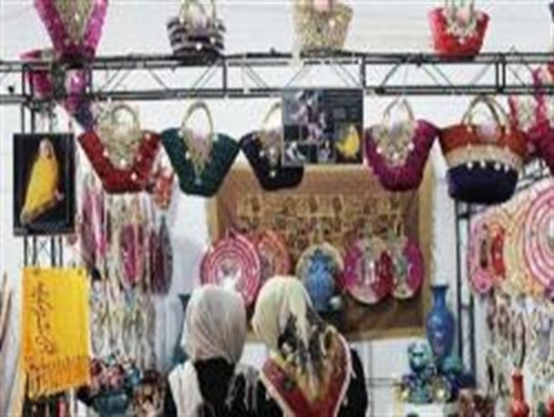 فروش بیش از یک میلیارد ریال صنایع دستی در بازارچه های نوروزی استان