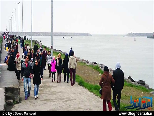 دستنوشته مسافران برای شهر انزلی