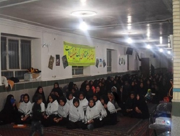ششمین یادواره پنج شهید روستای بورنگ شهرستان مرزی درمیان برگزار شد