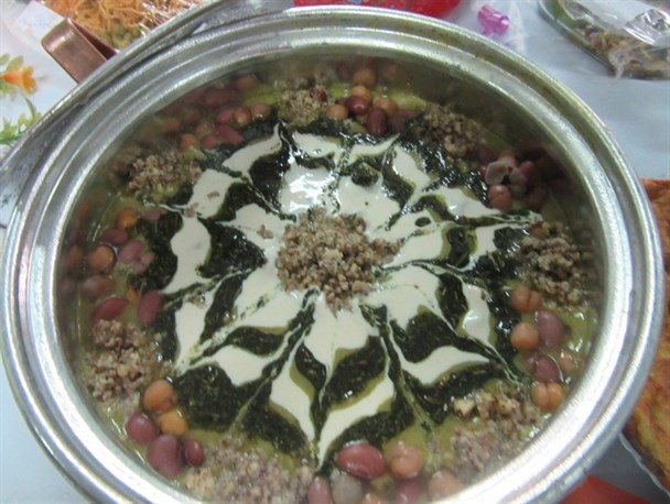 تصاویر اولین جشنواره غذاهای سنتی آموزشگاه شهید رمضانی بردسکن
